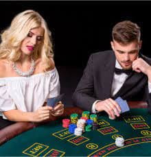 Tampilan permainan slot Aviator dengan gulungan biru dan kuning